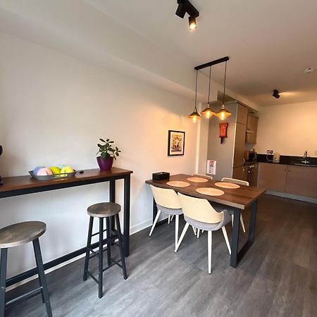 Apartment 2 Bath Free Parking เอดินบะระ ภายนอก รูปภาพ