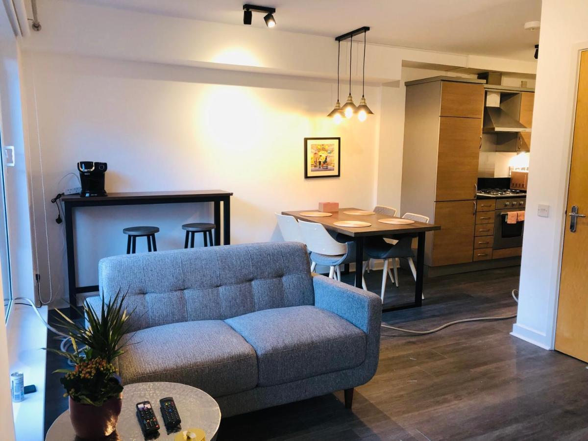 Apartment 2 Bath Free Parking เอดินบะระ ภายนอก รูปภาพ