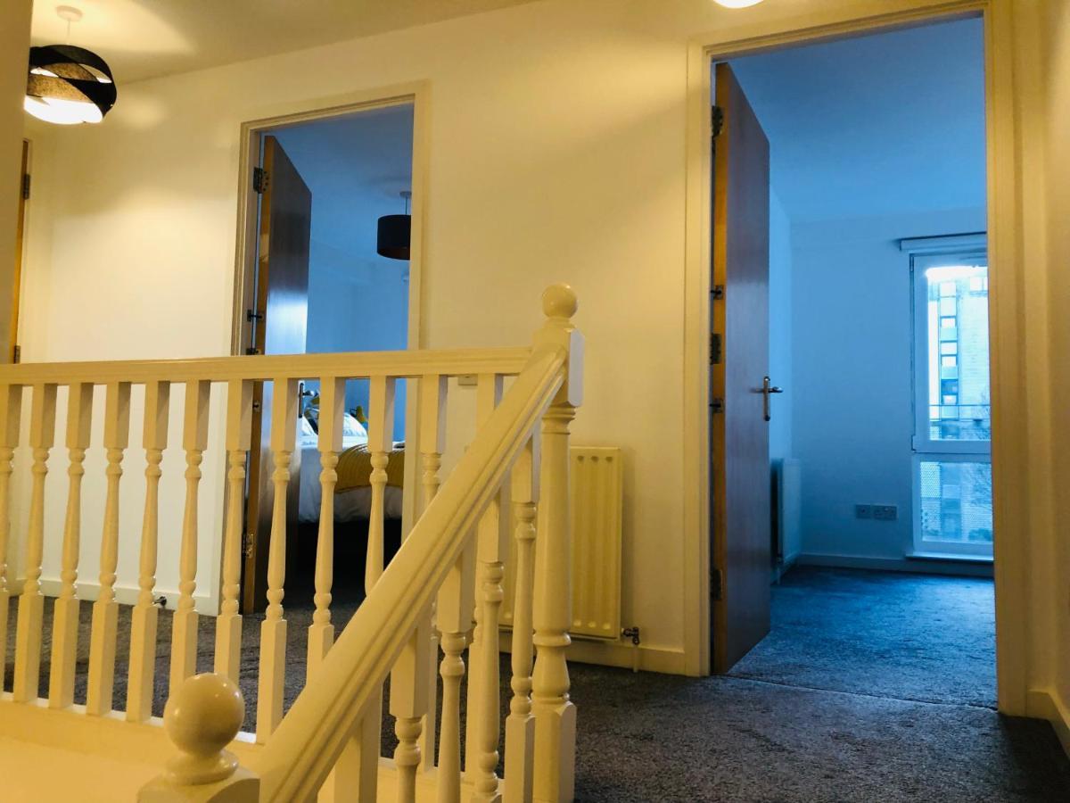 Apartment 2 Bath Free Parking เอดินบะระ ภายนอก รูปภาพ
